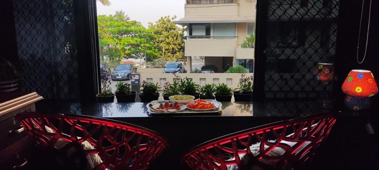 Апартаменты Cozy Private Ac Studio By The Sea Bandstand Bandra W Mumbai Nr Taj Lands End Номер фото