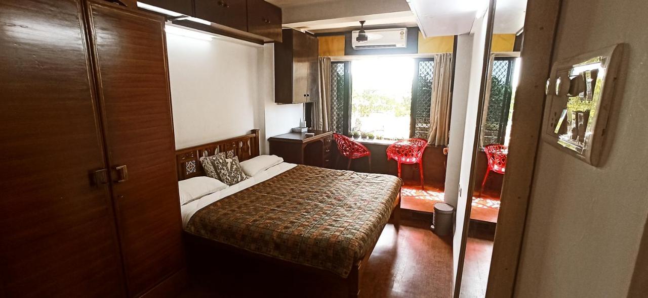 Апартаменты Cozy Private Ac Studio By The Sea Bandstand Bandra W Mumbai Nr Taj Lands End Экстерьер фото